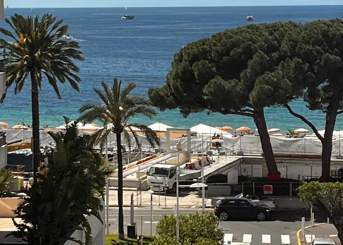 Hotel Eden - La Baigneuse Juan-les-Pins