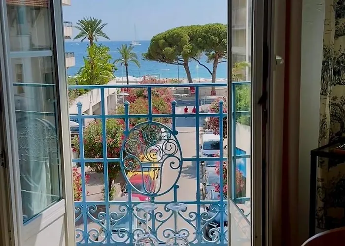 Hotel Eden - La Baigneuse Juan-les-Pins