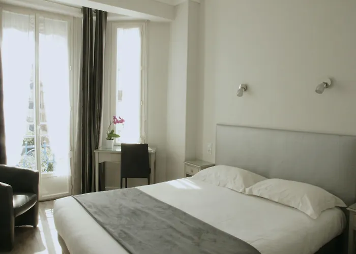 Eden - La Baigneuse Hotel