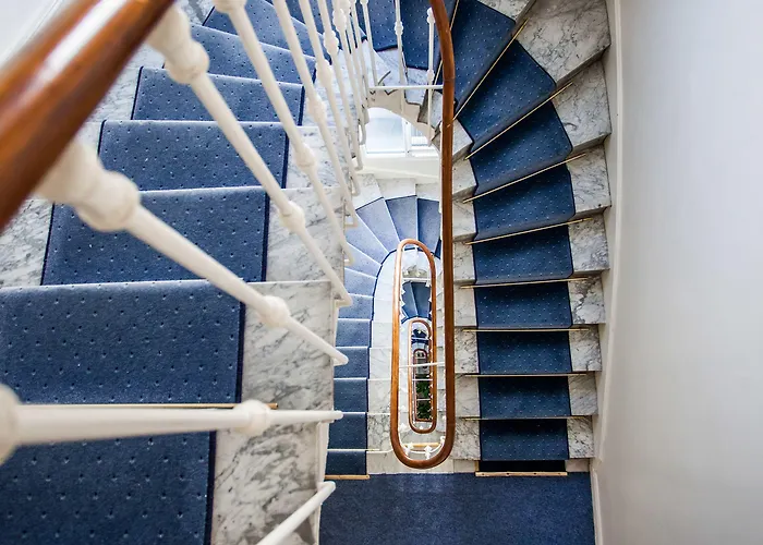 Hotel Eden - La Baigneuse