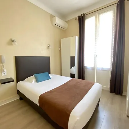 Eden Hotel 3*