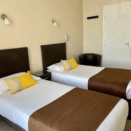 Eden Hotel 3*