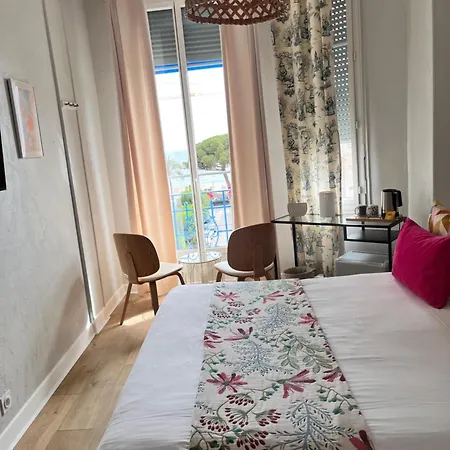 Hotel Eden - La Baigneuse
