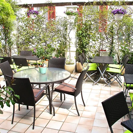 Eden Hotel 3*