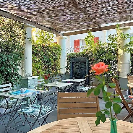 Eden Hotel