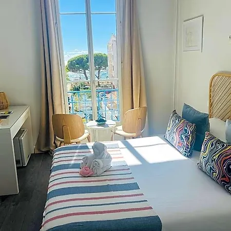 Otel Eden - La Baigneuse 3*