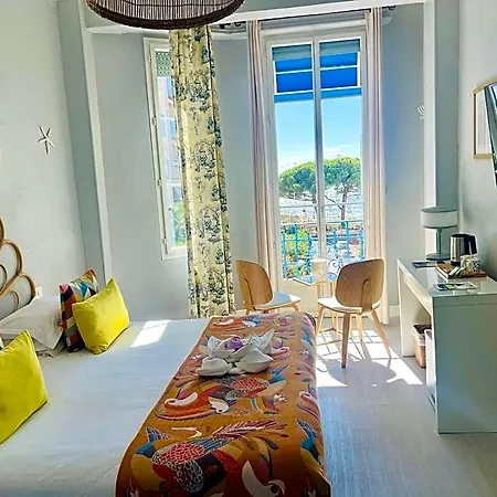 Eden - La Baigneuse 3*