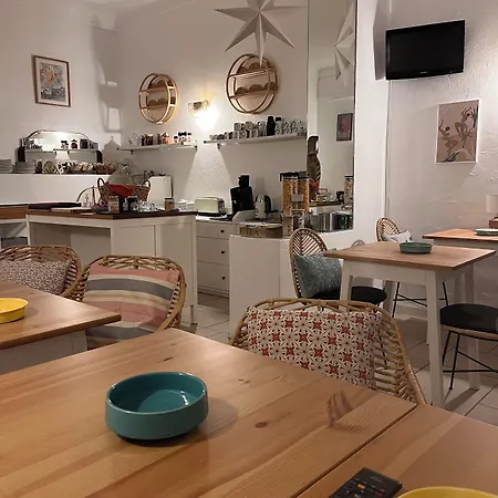 Otel Eden - La Baigneuse 3*