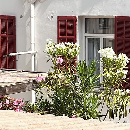 Otel Eden - La Baigneuse 3*